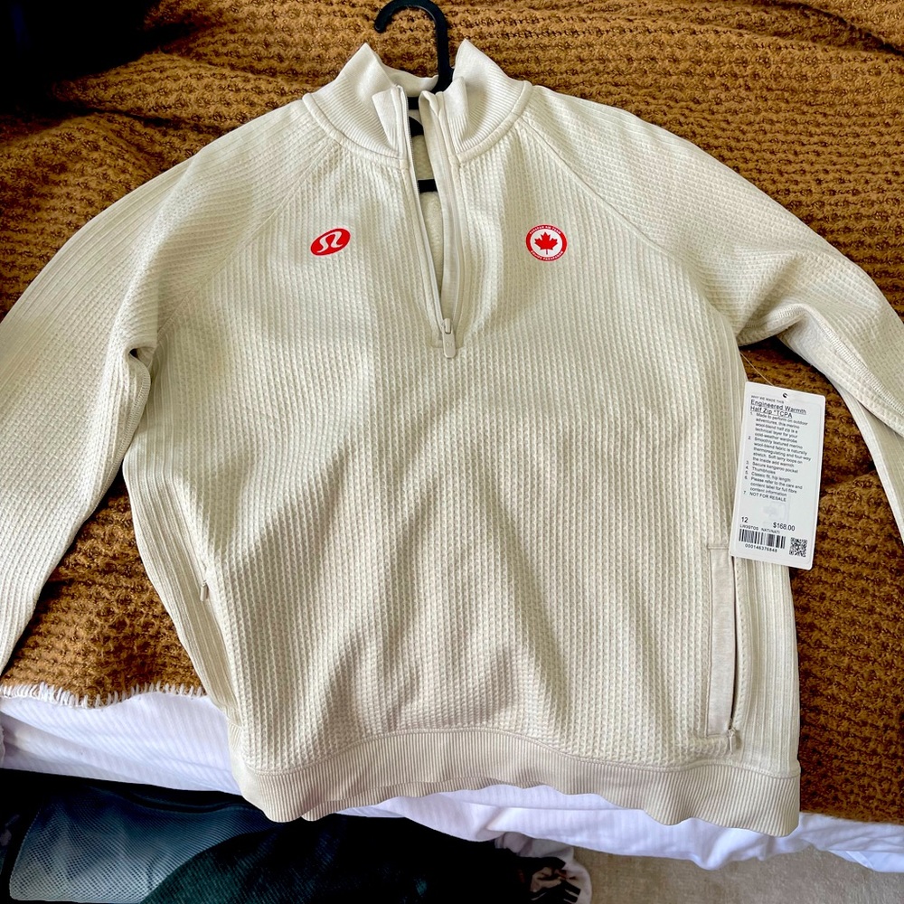 STILL AVAILABLE!!!! Swift Engineered warmth 1/2 zip ivory Size 12 Women